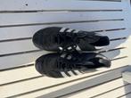 Voetbalshoenen, Sport en Fitness, Voetbal, Ophalen, Zo goed als nieuw, Schoenen
