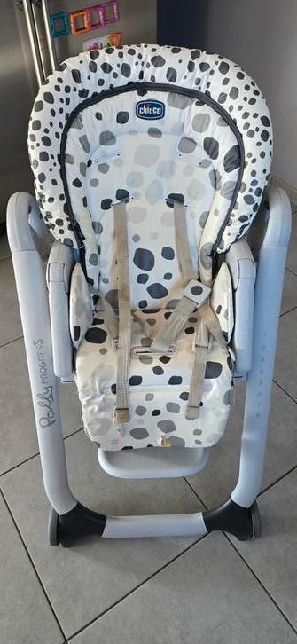 Chicco Polly Progress kinderstoel, Kinderen en Baby's, Kinderstoelen, Gebruikt, Meegroeistoel, Aanschuifbaar, Afneembaar eetblad