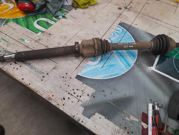 CARDAN RECHTS VOLVO V50 1.6 Diesel  //5060 AUVELAIS, Auto-onderdelen, Transmissie en Toebehoren, Volvo, Gebruikt, Ophalen of Verzenden