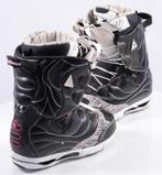 Chaussures de snowboard 37 EU NORTHWAVE DEVINE, Envoi, Utilisé, Chaussures