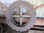 Tractor-Banden, Zakelijke goederen, Ophalen