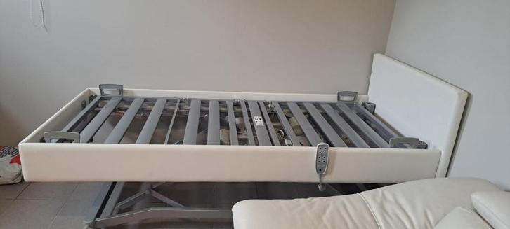 ziekenhuisbed, Huis en Inrichting, Slaapkamer | Bedden, Zo goed als nieuw, Eenpersoons, 100 cm, 190 cm of minder, Overige materialen
