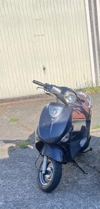 Brommer Beeline, Motoren, Motoren | Benelli, Scooter, Motorrijbewijs A, Particulier, Meer dan 35 kW