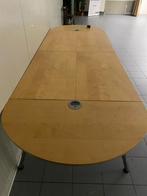 Vergadertafel, Ophalen