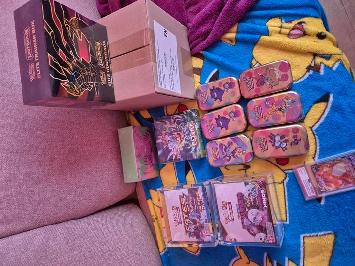 Sealed pokemon items, Hobby en Vrije tijd, Verzamelkaartspellen | Pokémon, Nieuw, Boosterbox, Ophalen of Verzenden