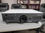 PRO Beamer - Panasonic PT-D5700E - Zeer Helder Beeld!, Enlèvement, Comme neuf, DLP, PANASONIC