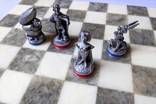 Asterix schaakspel, Hobby en Vrije tijd, Gezelschapsspellen | Bordspellen, Zo goed als nieuw, Een of twee spelers, Ophalen