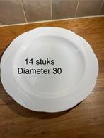 Borden 14 stuks diameter 30, Maison & Meubles, Cuisine | Vaisselle, Comme neuf, Enlèvement ou Envoi, Assiettes(s)