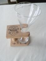 kwak glas met houten staander., Verzamelen, Ophalen of Verzenden, Nieuw, Bierglas