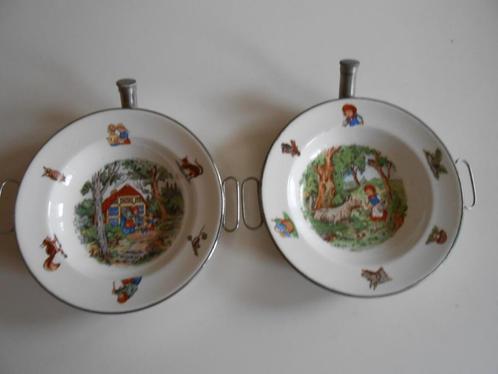 2 kinder bordjes (teljoor) met sprookjes tafereel ., Antiek en Kunst, Antiek | Keramiek en Aardewerk, Ophalen of Verzenden