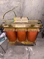 Transformateur , réversible 230-400 et 400-230, Bricolage & Construction, Électricité & Câbles, Enlèvement, Comme neuf