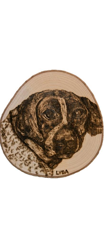 Disque de tronc d'arbre avec dessin de chien, pyrogravure, Maison & Meubles, Accessoires pour la Maison | Peintures, Dessins & Photos