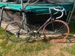 Oude koersfiets voor restauratie, Fietsen en Brommers, Fietsen | Oldtimers, Ophalen