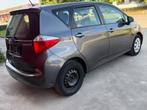 Toyota Verso-S 1.33i Airco/Camera uit 2011, Auto's, Voorwielaandrijving, Euro 5, Zwart, 4 cilinders