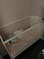 Baby bed, Kinderen en Baby's, Babywiegjes en Ledikanten, Ophalen, Zo goed als nieuw