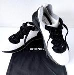 CHANEL SNEAKERS KLEUR WIT, 39 (NEW €950) ORIGINEEL️️, Kleding | Dames, Wit, Ophalen of Verzenden, Sneakers, Gedragen