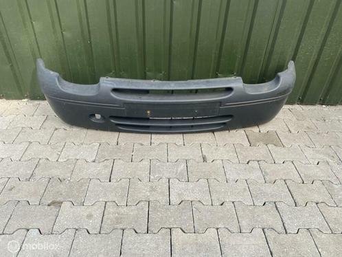 Voorbumper renault twingo 7700420889 Origineel, Auto-onderdelen, Carrosserie, Bumper, Voor, Gebruikt, Ophalen of Verzenden