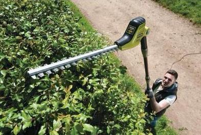 Telescopische heggenschaar RYOBI kantelbaar 🪵🎋🪵🎋, Tuin en Terras, Snoeischaren, Zo goed als nieuw, 40 t/m 49 mm, Ophalen