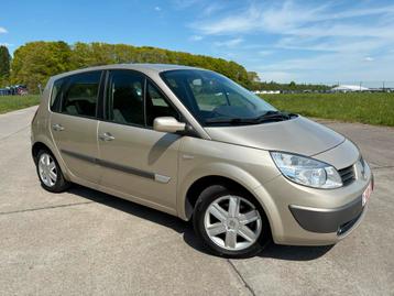 Renault Scenic 1.5dCi Privilège Luxe TRÈS BON ÉTAT, Autos, Argent ou Gris, Achat, 1440 kg, Boîte manuelle