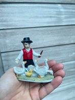 Figurine en biscuit, Enlèvement, Comme neuf