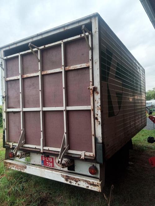 camion à bestiaux/voiture pour animaux, Articles professionnels, Agriculture | Outils, Élevage, Agricole, Enlèvement