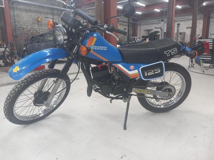 Suzuki ts 125 enduro ancetre full resto, Motoren, Motoren | Suzuki, Particulier, Enduro, 1 cilinder, Ophalen of Verzenden
