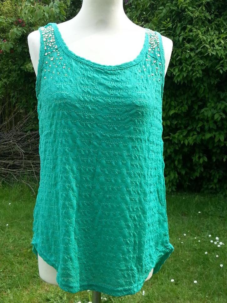 stretch topje kleine gaatjes + strass goud groen Nieuw TU, Kleding | Dames, Topjes, Nieuw, Maat 38/40 (M), Groen, Zonder mouw