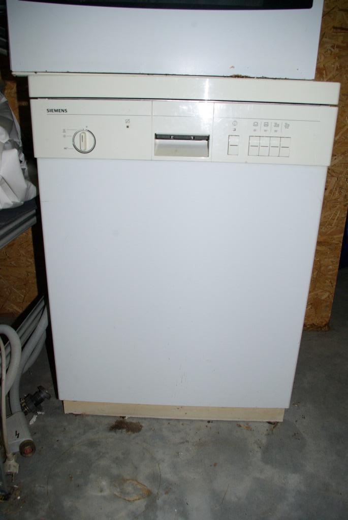 Lave vaisselle SIEMENS, Elektronische apparatuur, Vaatwasmachines, Gebruikt, Minder dan 85 cm, 45 tot 60 cm, Ophalen