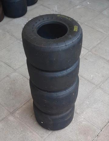 Karting - Mojo kartbanden - slicks - zeer goede staat. beschikbaar voor biedingen