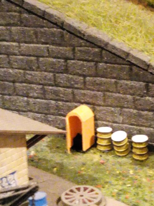 toebehoren bouwwerf schaal HO, Hobby en Vrije tijd, Modeltreinen | H0, Zo goed als nieuw, Brug, Tunnel of Gebouw, Gelijkstroom of Wisselstroom