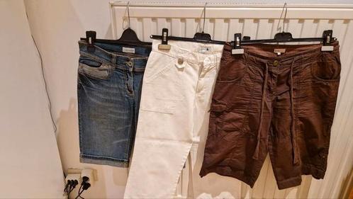 Lot de trois pantacourts jambes larges T. 36, Vêtements | Femmes, Culottes & Pantalons, Comme neuf, Autres couleurs, Courts, Enlèvement ou Envoi