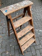 Brocante houten ladder, Ophalen, Zo goed als nieuw, Ladder