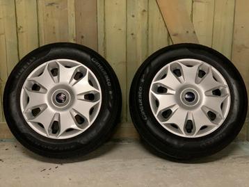 set van 4 banden , merk pirelli in nieuwstaat. beschikbaar voor biedingen