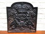 Plaque « royale » de fond de cheminée en fonte, Antiquités & Art, Antiquités | Bronze & Cuivre