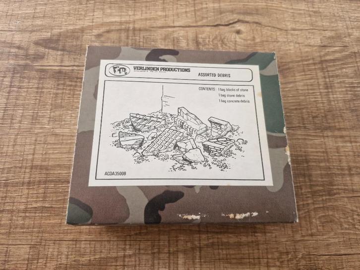 Verlinden Assorted Debris 1/35, Hobby en Vrije tijd, Modelbouw | Figuren en Diorama's, Zo goed als nieuw, Diorama, 1:35 tot 1:50