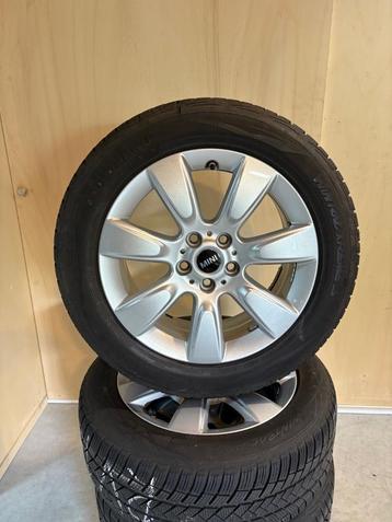 Originele Mini Countryman F60 17” velgen 530 winterbanden beschikbaar voor biedingen