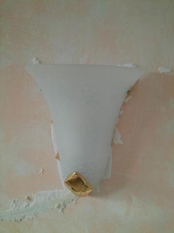 Muurlamp  beschikbaar voor biedingen