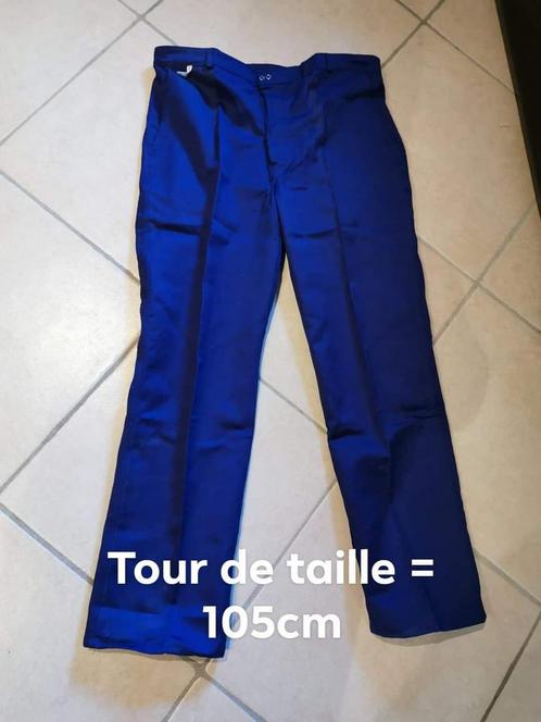 Divers pantalons bleu de travail (rentrée scolaire), Vêtements | Femmes, Vêtements de sports d'hiver, Neuf