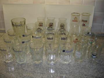 27 verschillende bierglazen Hoegaarden, 0,50 ; 1,00 en 1,50  beschikbaar voor biedingen