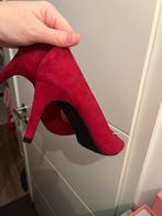 Escarpins talons 38 zara neufs, Enlèvement ou Envoi, Neuf, Escarpins