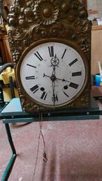 Antieke klok in goed werkende staat, Antiek en Kunst, Ophalen