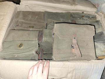 sacoche convoyeur 24/29, France post 2WW  disponible aux enchères