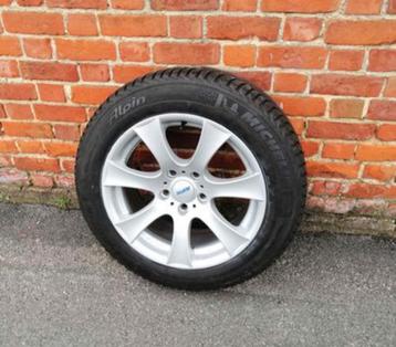 Winterbanden michelin op bmw velgen beschikbaar voor biedingen