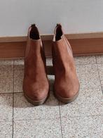 Enkellaarsjes met hoge hak maat 39, Kleding | Dames, Schoenen, Lage of Enkellaarzen, Gedragen, Bershka, Ophalen of Verzenden