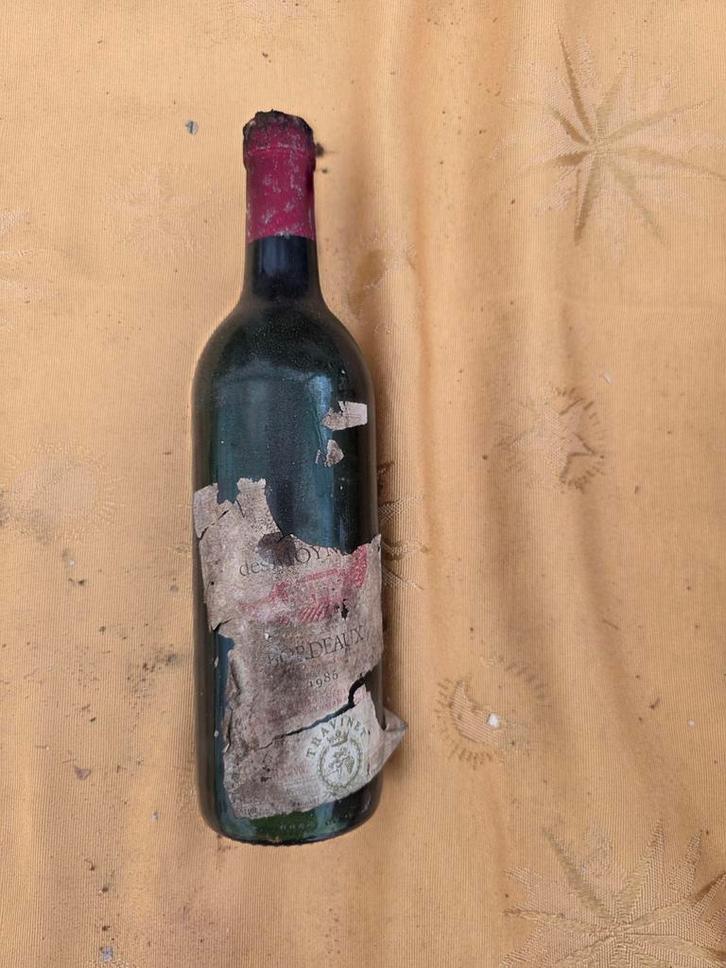 Oude Bordeaux 1985 – etiket beschadigd, Verzamelen, Wijnen, Ophalen