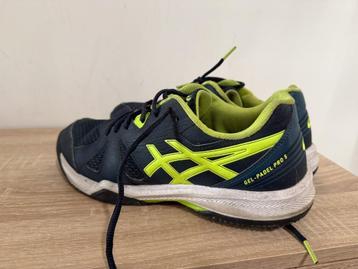 Padelschoenen Asics beschikbaar voor biedingen