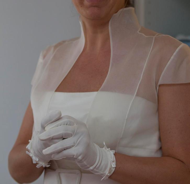 Le Chapeau Trouwjurk, Kleding | Dames, Trouwkleding en Trouwaccessoires, Zo goed als nieuw, Bruidsmeisjeskleding, Wit, Ophalen of Verzenden