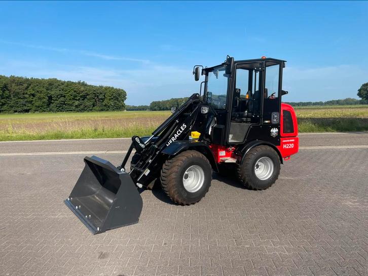 Heracles H220 Pro met cabine 2025, Zakelijke goederen, Machines en Bouw | Kranen en Graafmachines, Wiellader of Shovel, Ophalen