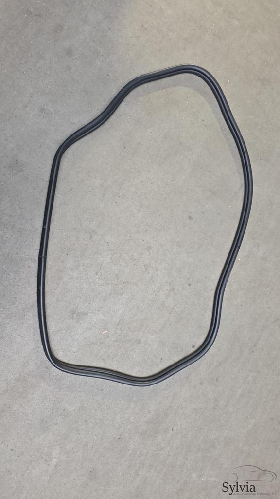 Kofferbak achterklep rubber BMW 1 serie E82 E88 51767208106, Auto-onderdelen, Carrosserie, Gebruikt, Ophalen of Verzenden
