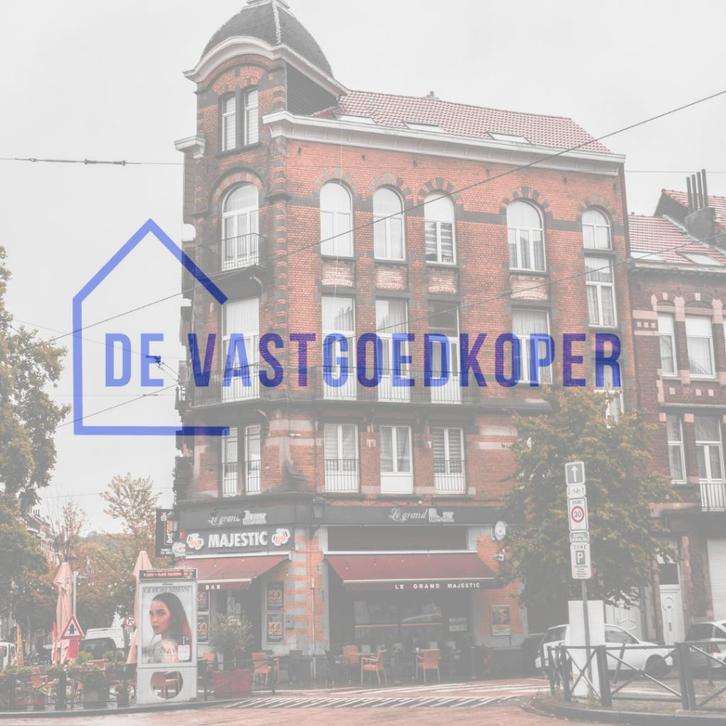 Wij zoeken een opbrengsteigendom, Immo, Op zoek naar een huis